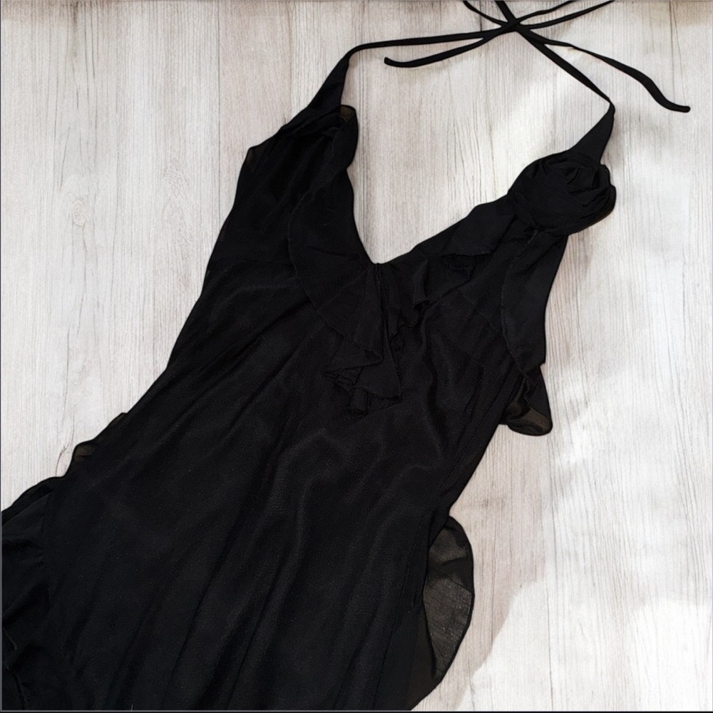 Black Ruffled Asymmetrical Dress with 3D Rose Detail - Picture 4 of 7